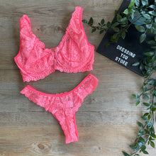 Load image into Gallery viewer, NICK UNLINED LACE SET - PEACH NEON

